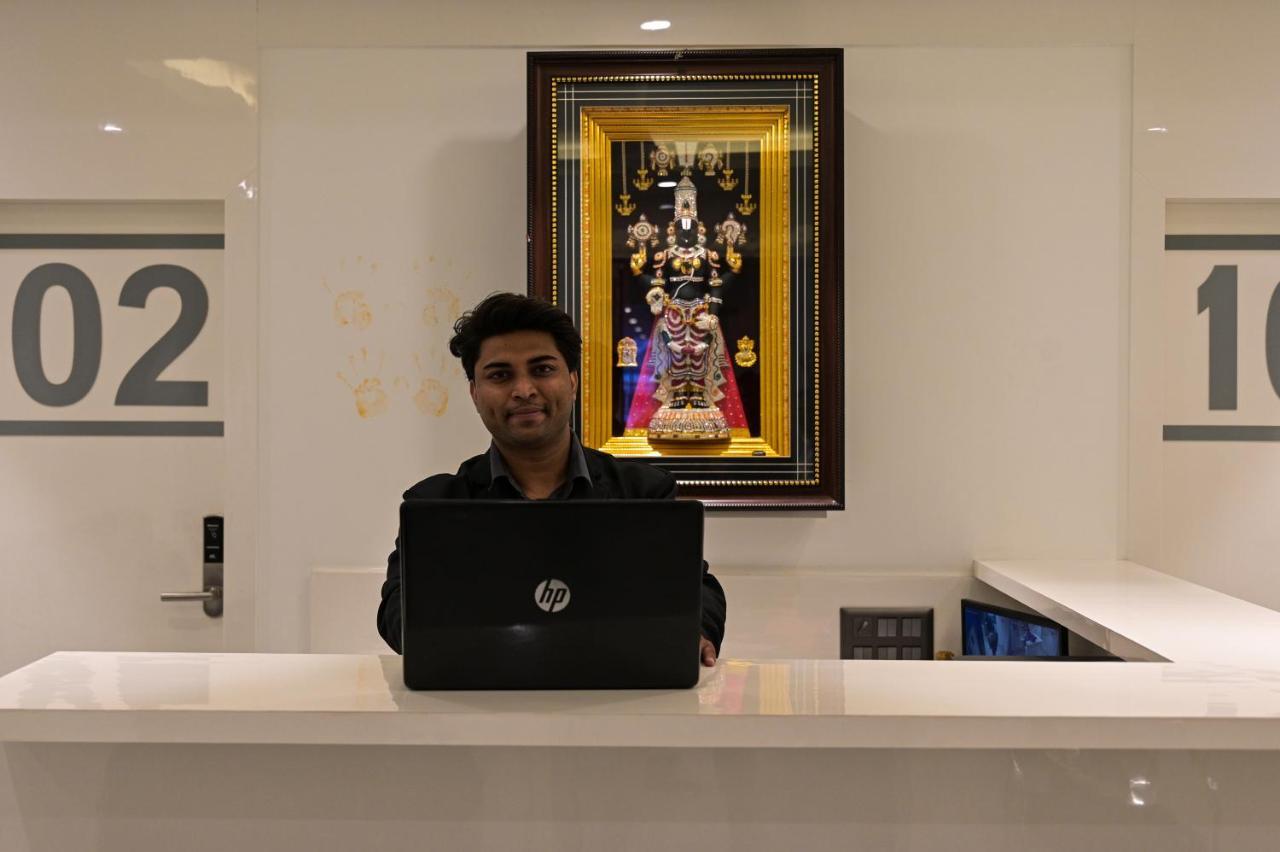 Hotel My Home Residency นาสิก ภายนอก รูปภาพ