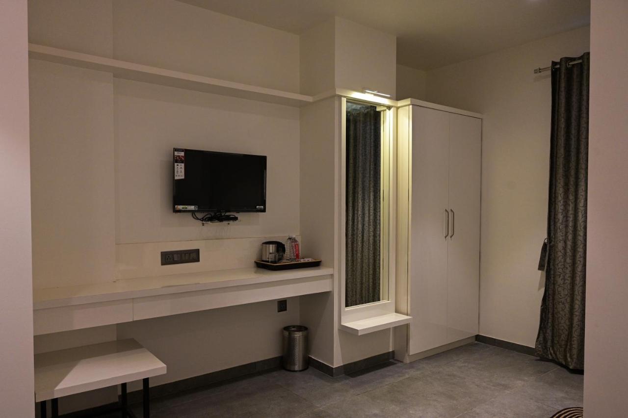 Hotel My Home Residency นาสิก ภายนอก รูปภาพ